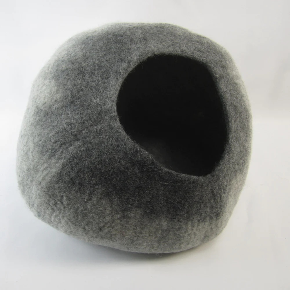 Organic Wool Cat Cave - Pet Bed